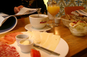 Frukost på Café Frankfurt